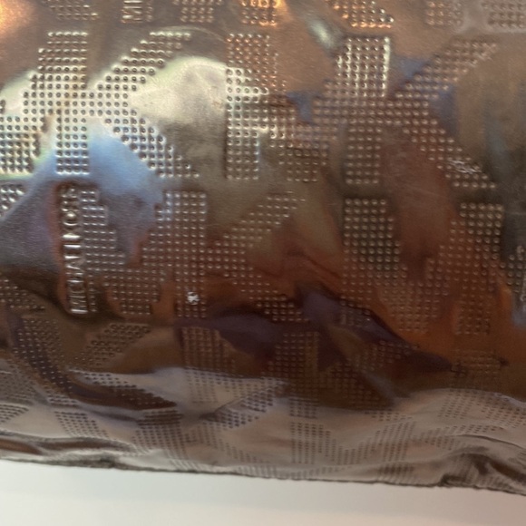 Michael Kors Metallic Patent logo tote bag purse two tone - Picture 6 of 11